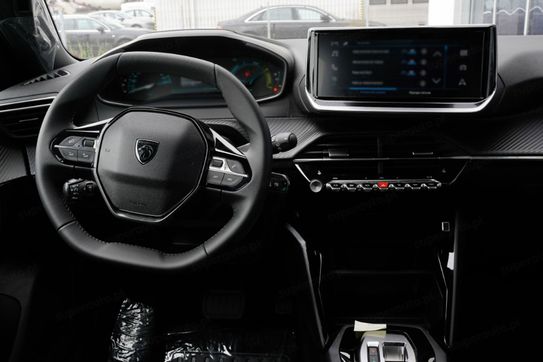 Peugeot 2008 Edition e-DCS6 PureTech mHEV