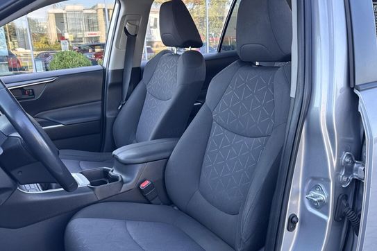 Toyota RAV4 2.0 Active 4x2