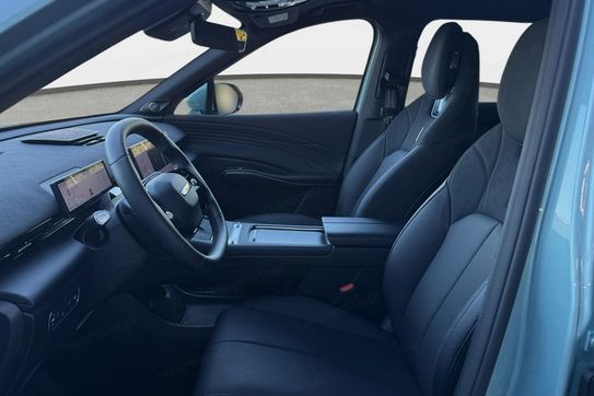 Omoda 7 1.5 t-Gdi Super Hybrid Luxury