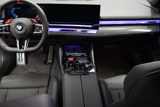 BMW Seria 5 M5