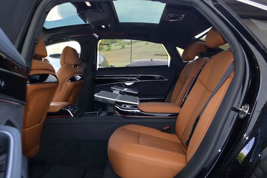 Audi A8 L 60 TFSI e quattro Tiptr.