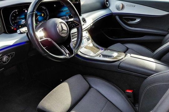 Mercedes E Klasa 300 d 4-Matic Avantgarde