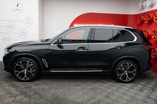 BMW X5 xDrive45e
