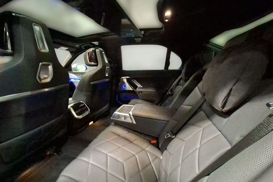 BMW Seria 7 750e PHEV xDrive