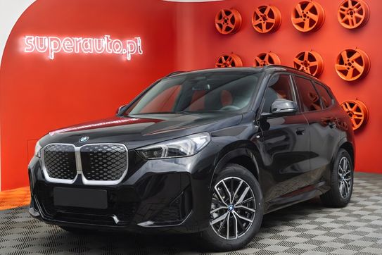 BMW iX1 eDrive20 M Sport