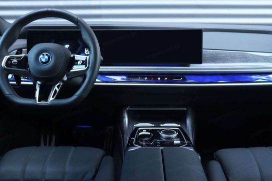 BMW Seria 7 M760e xDrive