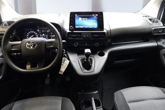 Toyota Proace City Verso Long 1.5 d-4D Business