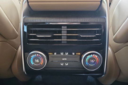 Land Rover Range Rover D350 Autobiography