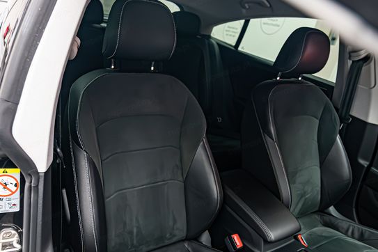 Volkswagen Arteon 2.0 TSI Elegance DSG