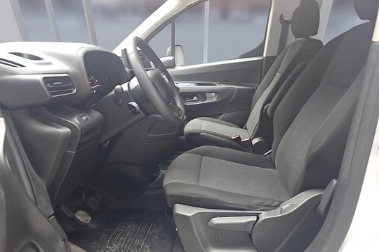 Toyota Proace City Long L2H1 Zabudowa Brygadowa Active