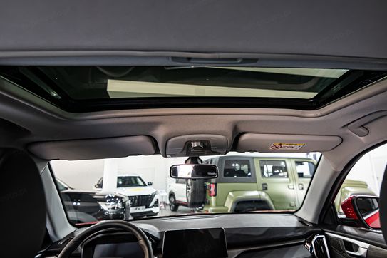 EVO CUATRO ‎1.5 BENZ + LPG FWD