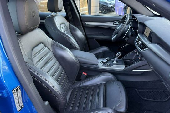 Alfa Romeo Stelvio Turbo Executive Q4