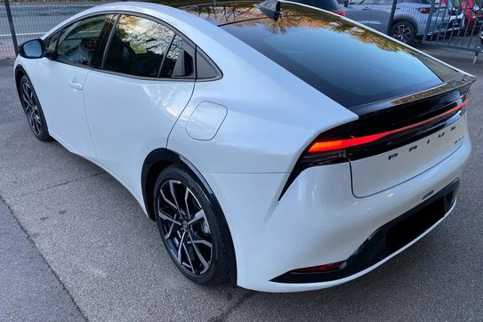 Toyota Prius Executive 2.0 Plug-in Hybrid