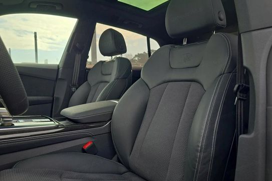 Audi Q8 50 TDI quattro Tiptronic