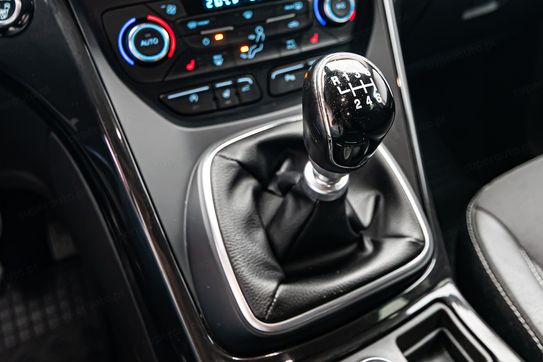 Ford Kuga 1.5 EcoBoost Titanium