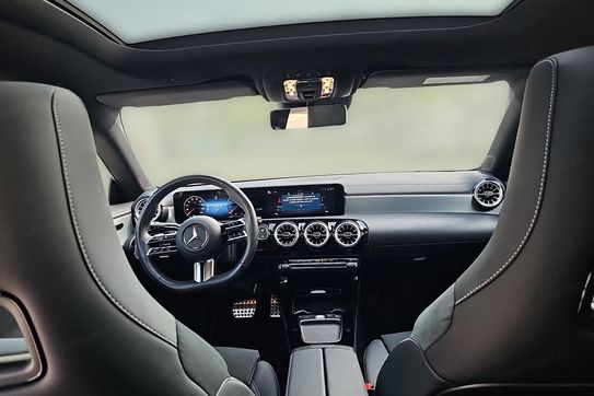 Mercedes CLA 200 AMG Line