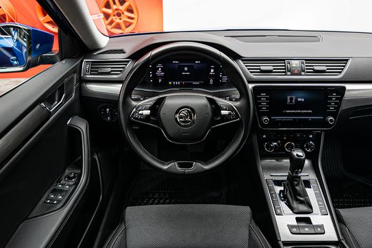Skoda Superb 2.0 TDI 4x4 Style DSG