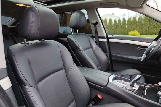 BMW Seria 5 Gran Turismo 535d xDrive Luxury Line