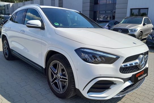 Mercedes GLA 200 mHEV AMG Line 7G-DCT