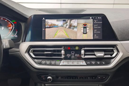 BMW Seria 3 320d xDrive Advantage sport-aut