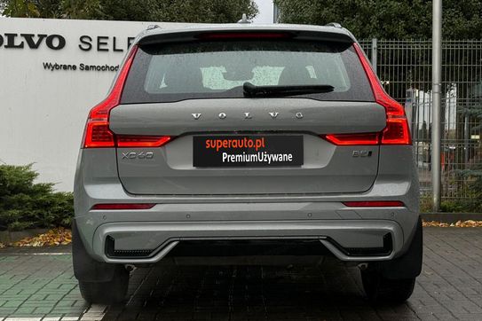 Volvo XC60 B5 B AWD Plus Dark