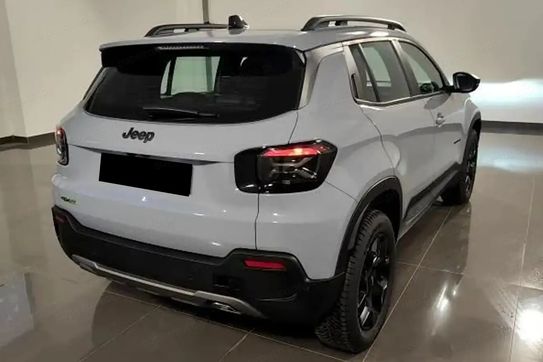 Jeep Avenger Upland 1.2 mHEV 4xe