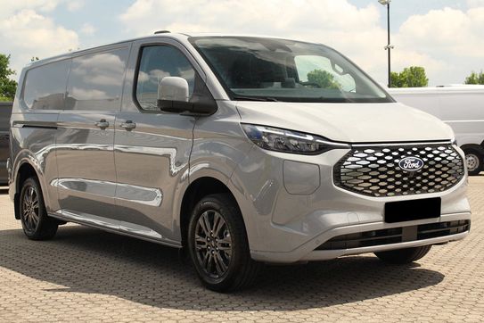 Ford Transit Custom 340 L2H1 Limited Elektryczny A1