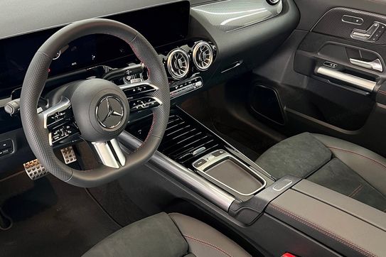 Mercedes GLA 200 AMG Line