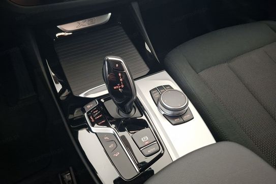 BMW X3 xDrive30i Advantage