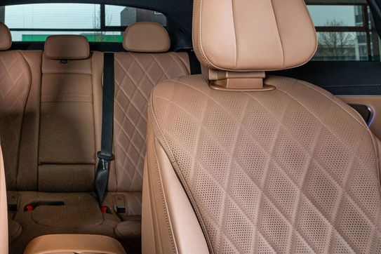 Mercedes E Klasa 220 d 4-Matic AMG