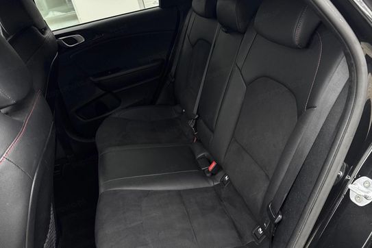 Kia ProCeed 1.6 T-GDI GT DCT