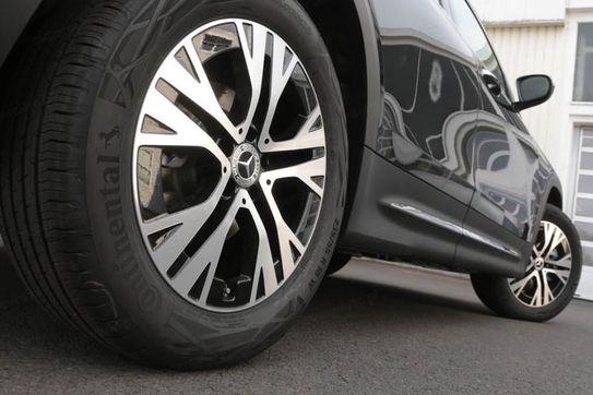 Mercedes GLB 220  4-Matic Progressive
