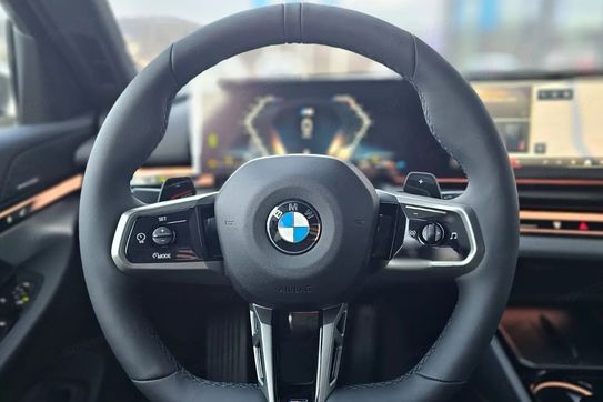 BMW Seria 5 520d xDrive M Sport