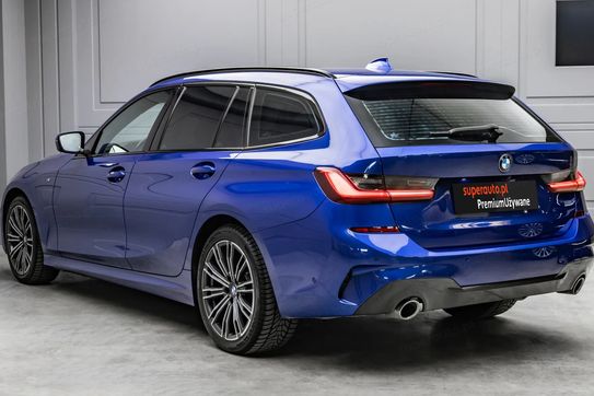 BMW Seria 3 Touring 320d xDrive M Sport