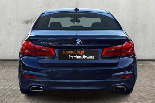 BMW Seria 5 520d xDrive M Sport