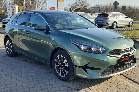 Kia Ceed M T-GDI  DCT