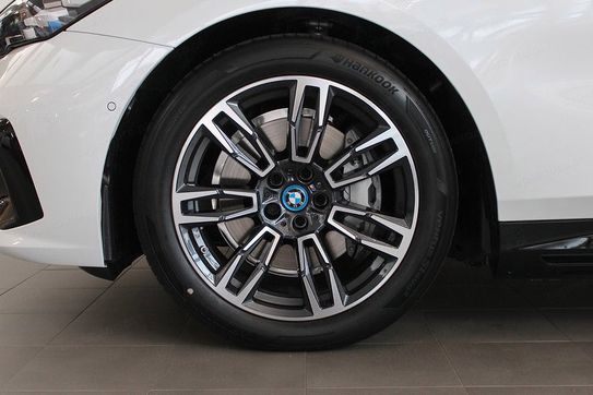 BMW i5 eDrive40 M Sport
