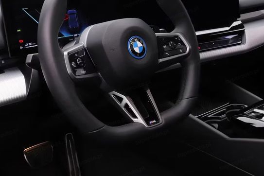 BMW Seria 5 530e xDrive M Sport
