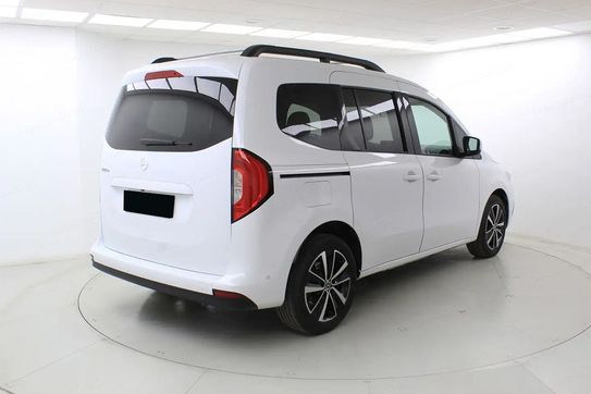 Mercedes T klasa T 180 d Standard Progressive A7