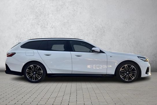 BMW Seria 5 520d xDrive mHEV M Sport aut