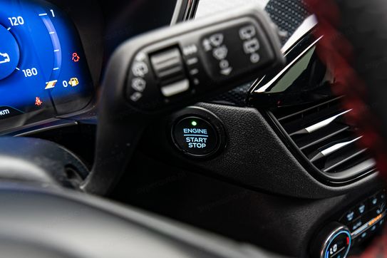 Ford Kuga 2.5 PHEV ST-Line X