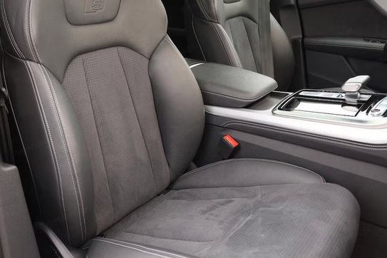 Audi Q8 50 TDI quattro