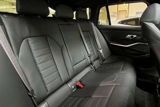 BMW Seria 3 Touring M340d xDrive