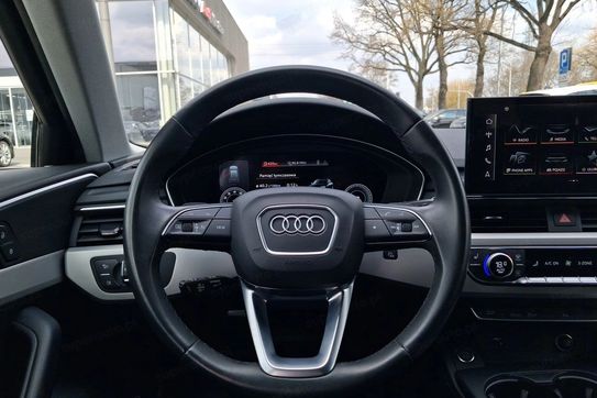 Audi A4 45 TFSI mHEV quattro S tronic