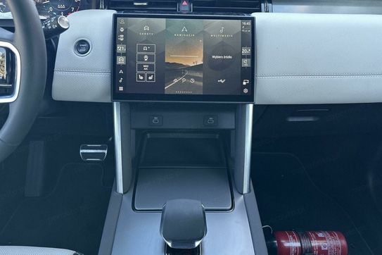 Land Rover Discovery Sport AWD Auto Dynamic