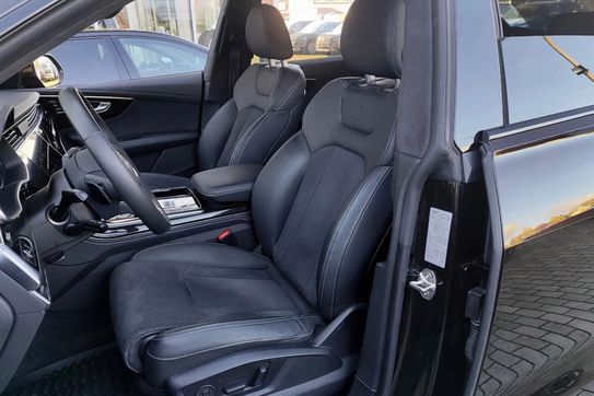 Audi Q8 50 TDI quattro S Line