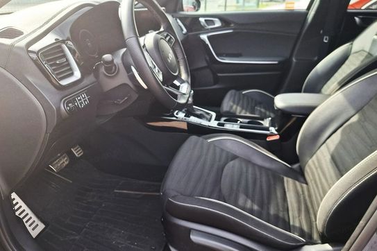 Kia ProCeed 1.5 t-Gdi Gt Line Dct