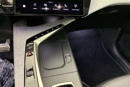 Peugeot 3008 GT 1.2 mHEV e-DCS6