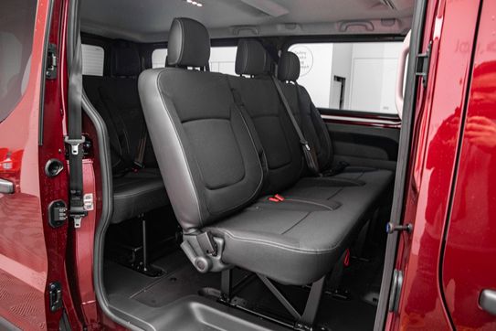 Renault Trafic Kombi L2H1 AT9