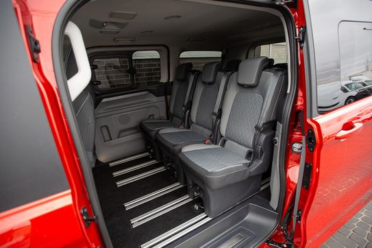 Ford Tourneo Custom L1H1 Titanium X AT